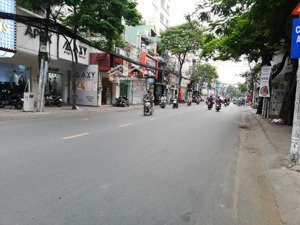 cho thuê nhà mặt phố trần bình trọng, 30 triệu, 100m2, 6pn, quận 5, hcm, giá cực chất