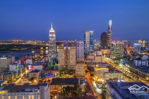 nhà hàng hiệu 2mt ngay cổng trường mê linh . 8m x 35m , cn235m2 . khu vực xây cao tằng , giá 340 tỷ