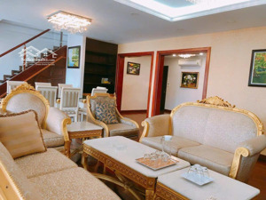 dòng tiền 150triệu/tháng, bán nhà đường lê thánh tôn, bến nghé, q.1. 5mx18m. 5 tầng, tm. giá 28tỷ