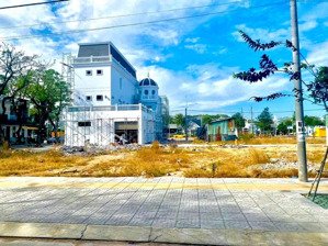 chủ ngộp cần bán gấp 230m2 ngay trung tâm long thành giá 2tỷ5, đường lê duẩn, cách tttm vincom 2