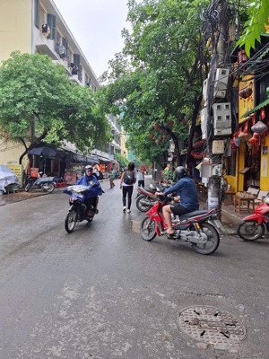 siêu đẹp kd vp, ô tô vào nhà, ngõ thông tứ phía, thang máy,vương thừa vũ, 55m*7t* giá 19.5 tỷ.