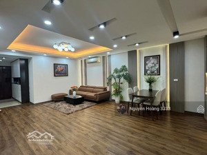 tôi cần bán gấp ch 3n - 2wc, 90m2 tòa goldseason. ban công đông bắc, full đồ sổ đỏ. lh 