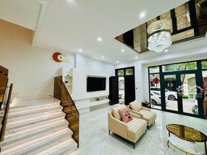 bán gấp căn vinhomes hoa hồng 22