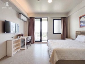 cho thuê phòng ban công có nội thất hoàng diệu, quận 4 gần quận 1, bv & đại học luật