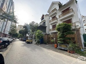 mảnh đất hoa hậu mễ trì- the garden xây văn phòng biệt thự đều đẹp