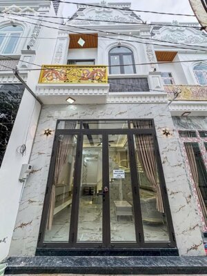 Nhà trệt lầu mới Full nội thất - Đường số 2 khu dân cư Đại Ngân