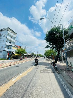 mt đường htp - 168m2 dòng tiền 25tr/th - 14 tỷ hơn - kế quận 7