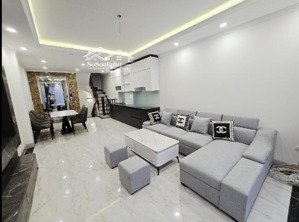 bán nhà long biên phường long biên hà nội dt : 40m2 * 6 tầng * 5 m * 10,7 tỷ gần eon long biên