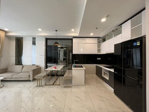 cần bán ch the tresor-75m2- giá bán 6,2 tỷ ( total)- lh: 