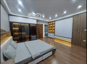 bán nhà đàm quang trung long biên hà nội dt : 47m2 * 6 tầng * 5m * 11,2 tỷ khu vực trung tâm