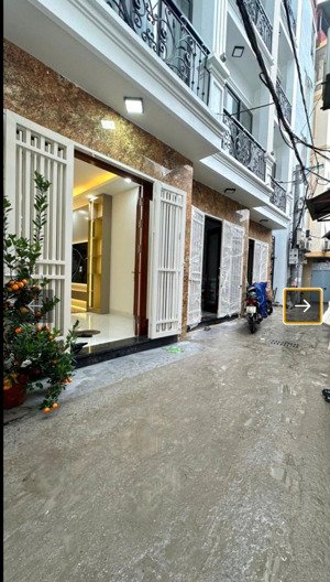 bán nhà riêng đường nguyễn chính, thịnh liệt, hoàng mai. 36m * 5t - 7.6 tỷ.