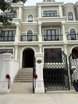 siêu phẩm đẳng cấp thượng lưu - hot tây hồ - biệt phủ ciputra