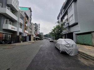 bán nhà 1276/12 quang trung, dt siêu đẹp 6x27 nở hậu, giá rẻ hơn thị trường 30%, mr hải