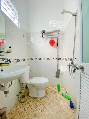 bán nhà ngay chợ phạm văn hai - 4 tầng nở hậu - ngang đẹp 5,2m