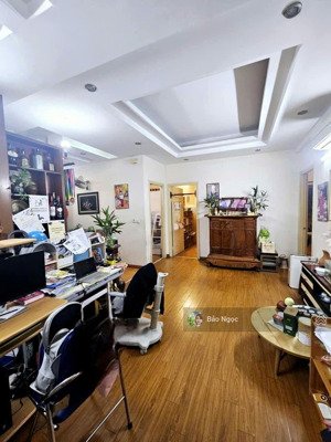 duy nhât 1 căn 3pn2vs cc xala hà đông dt 100m giá vô cùng hợp lý loanh quanh nhỉnh hơn 4,2ty.