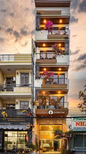 cắt lỗ! bán gấp nhà siêu đẹp gần biển, trung tâm q.liên chiểu full nội thất phú thạnh 10, hoà minh