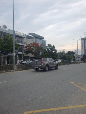 bán nhanh lô 185m trục 15m cách đường liên phường tầm 300m giá tốt cho khách đầu tư