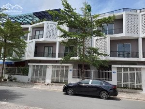 bán căn xẻ khe 72m2 kđt nam 32 thị trấn trạm trôi giá - đã nhận nhà