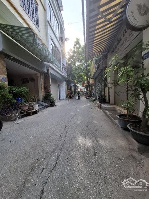 bán nhà riêng tại nam dư, 5,8 tỷ, 40 m2, 3pn, 3wc, 5 tầng, pháp lý đầy đủ