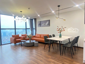 cho thuê căn hộ tân hoàng minh 36 hoàng cầu, 134m2, 3 phòng ngủ, 26 tr/th, lh: 