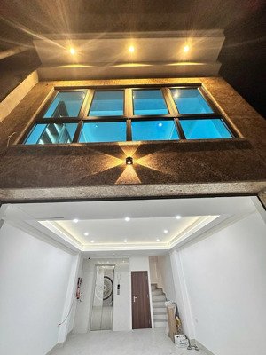 bán nhà ngã tư sở thanh xuân thang máy, oto 40m x 8t giá 14,35 tỷ