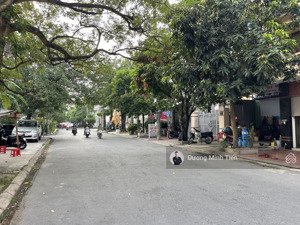 115m2 đất mặt đường vĩnh lưu - ngang 4.6m - tây nam