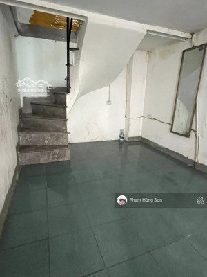 ngõ nông, gần phố - nhà 2 tầng 1 lửng, dân xây tại giáp bát, hoàng mai 3,68 tỷ, 20m2