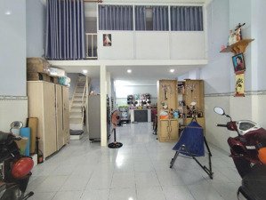 57 m2, mặt tiền becamex mỹ phước 1, góp xong 880 triệu, thuê 5 triệu/tháng, sài gòn mua được