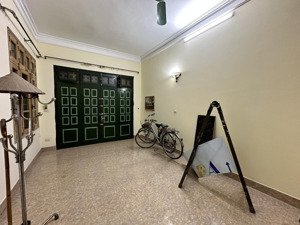 cho thuê nhà 194 đội cấn - vị trí đắc địa, phù hợp kinh doanh và sinh hoạt