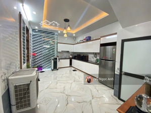 bán nhà đằng hải 4 tầng 4 ngủ khép kín gần mặt đường