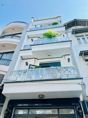 bán gấp nhà hxh bạch đằng khu sân bay, dt 4,2x17m, 3 lầu nhà mới đẹp, chỉ 11,5 tỷ