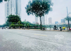 nhà đẹp văn quán bán nhanh trong tuần, kinh doanh, ô tô, vỉa hè rộng, 70m, 5 tầng dân xây, 16 tỷ