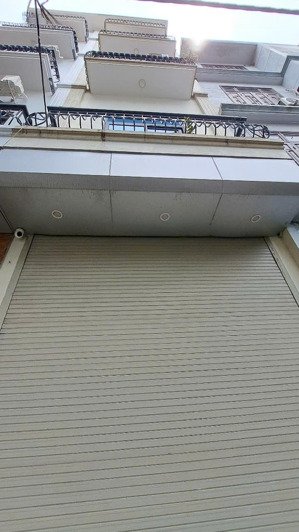 bán nhà phố xuân thủy 51m x 5 tầng, gần phố giá 12.3 tỷ