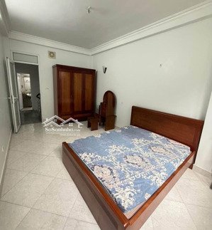 nhà đẹp - lô góc - 20m ra mặt phố kim ngưu - tự xây vững chắc - ngõ thông