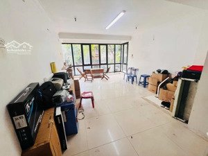 bán nhà 4 tầng mặt phố thợ nhuộm, hoàn kiếm. diện tích 23m2, sổ đỏ, vỉa hè kinh doanh. giá: 9,75tỷ
