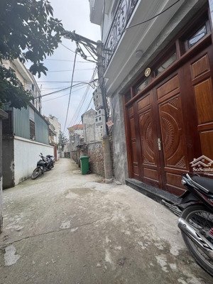 nhỉnh 5 tỷ (ctl) nhà ngã tư nhổn cạnh vành đai 3.5 diện tích 37m2 - 2 thoáng - nở hậu