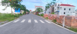 tđc áp tràn chính chủ gửi bán hai lô 55-61lk13 hướng nam không lỗi lầm giá chỉ 3,7x tỷ - dương quan