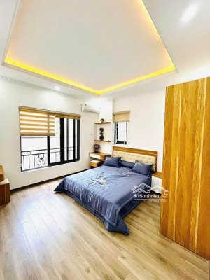 hiếm! cho thuê nhà phố liễu giai, kim mã thượng. 70m2*4t, 5pn, đủ tiện nghi cơ bản, ô tô đỗ cửa