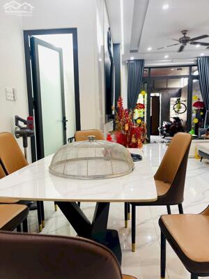  BÁN NHÀ 3 TẦNG ĐẸP – ĐƯỜNG BÙI THIỆN NGỘ – HÒA XUÂN – CẨM LỆ – ĐÀ NẴNG Giá bán: 6.69 tỷ