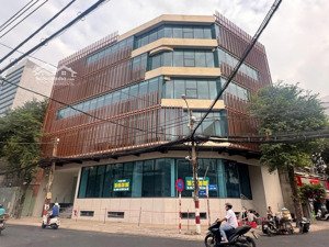 cho thuê toà nhà mới xây góc 2 mặt tiền 37-39 cửu long, quận 10