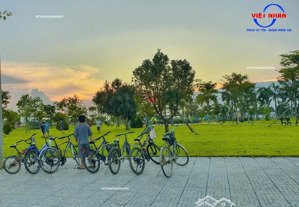 1tỷ250 lô đất đối diện trường học -trung tâm khu dịch vụ hỗn hợp vsip quảng ngãi
