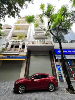 tòa nhà vp 140m2mặt phố lạc long quân, dòng tiền 150tr/th, giá rẻ nhất phố.
