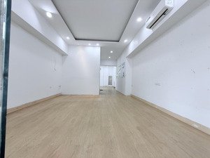 cho thuê nhà nguyễn văn huyên, 65m2, 5 tầng, mt 4.5m, vp, kd, 34tr