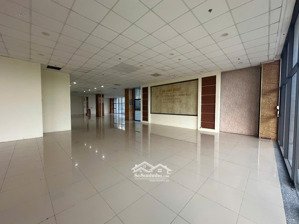 cho thuê sàn thương mại tầng 1 1050m2 đường trịnh văn bô, nam từ liêm giá ưu đãi chỉ từ 180k/m2/th