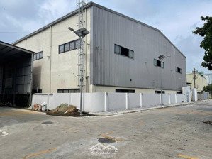 chính chủ cho thuê kho xưởng tại kcn cầu gáo, đan phượng. căn góc 3 mặt thoáng. lh 