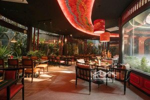 cho thuê cửa hàng tại huỳnh thúc kháng, đống đa. phù hợp kinh doanh nhà hàng spa, văn phòng