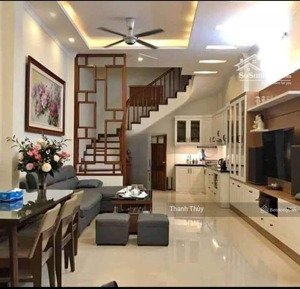  - chính chủ bán nhà hoàng văn thái - 42m x 4 tầng x mt 4m - nở hậu, ô tô qua nhà - 11.99