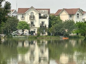 bán biệt thự trục chính hoa sữa - lô góc 2 mặt đường - bể bơi - nội khu yên tĩnh 640m2 giá: 295 tỷ