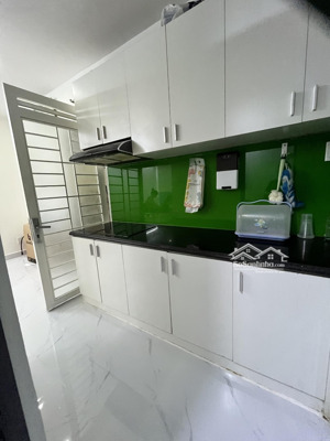 cho thuê nhanh căn 1pn - có nội thất nhà mới- vị tri đẹp- thoáng mat