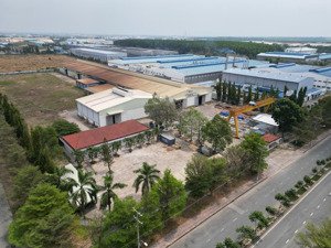 cho thuê dài hạn đất , nhà xưởng khu công nghiệp nhơn trạch . tổng diện tích 24,500 m2